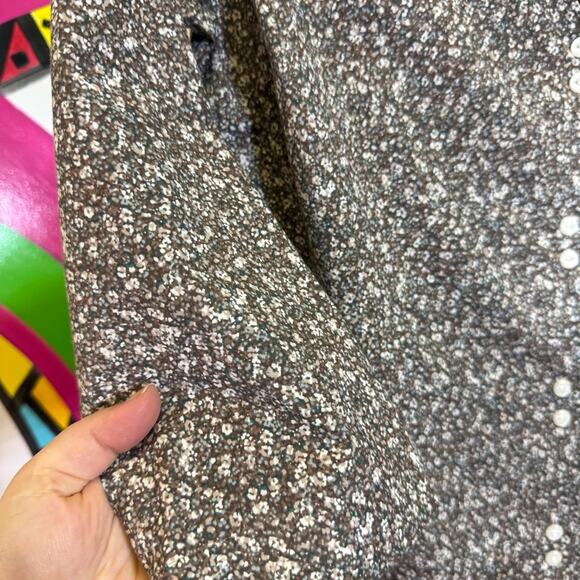 Eddie Bauer, Brown and Cream Micro Floral Button Down Shirt. Size Small. - Picture 2 of 6